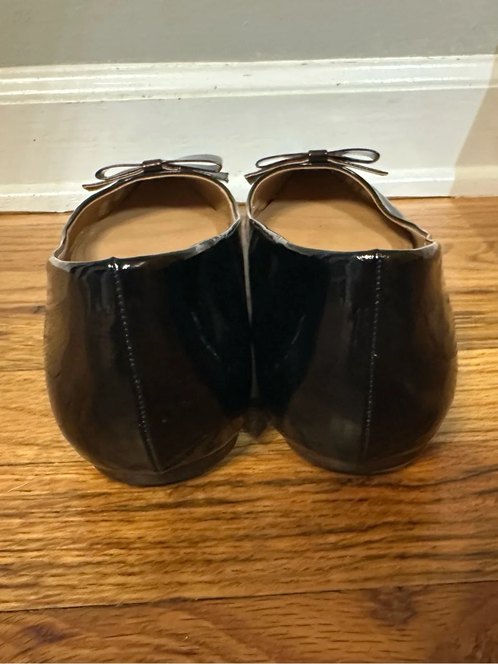 J. CREW. Women’s. Size 10. Patent Leather Flats.